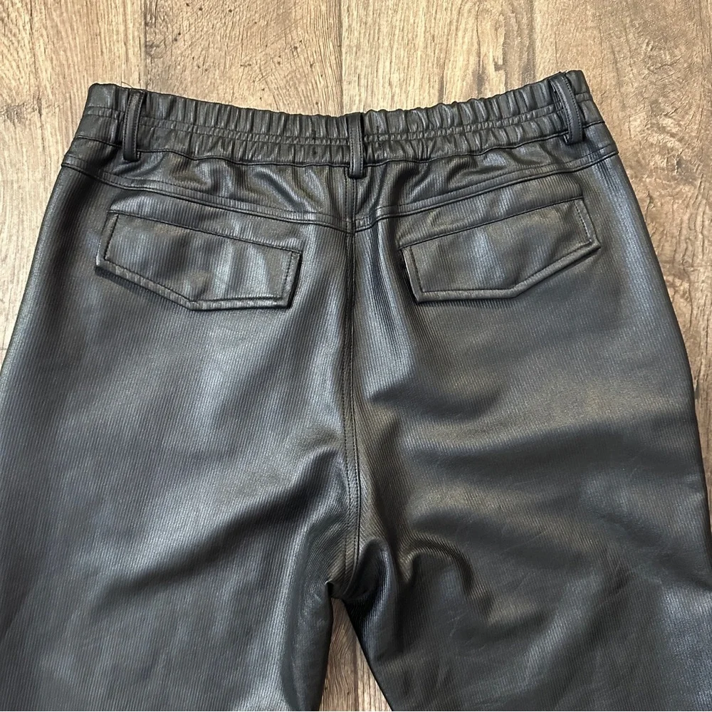 Forever 21 Faux Leather Pants Men’s Size 36 Black